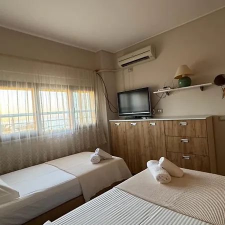 Seaside By Broci * Golem