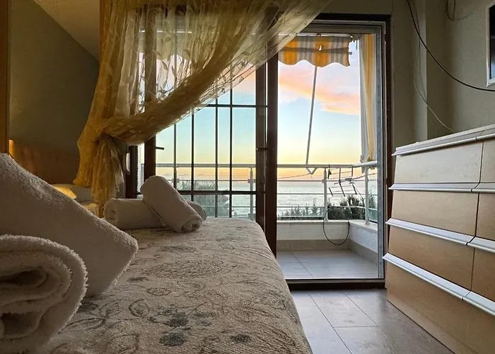 Apartment Seaside By Broci Golem (Tirana)